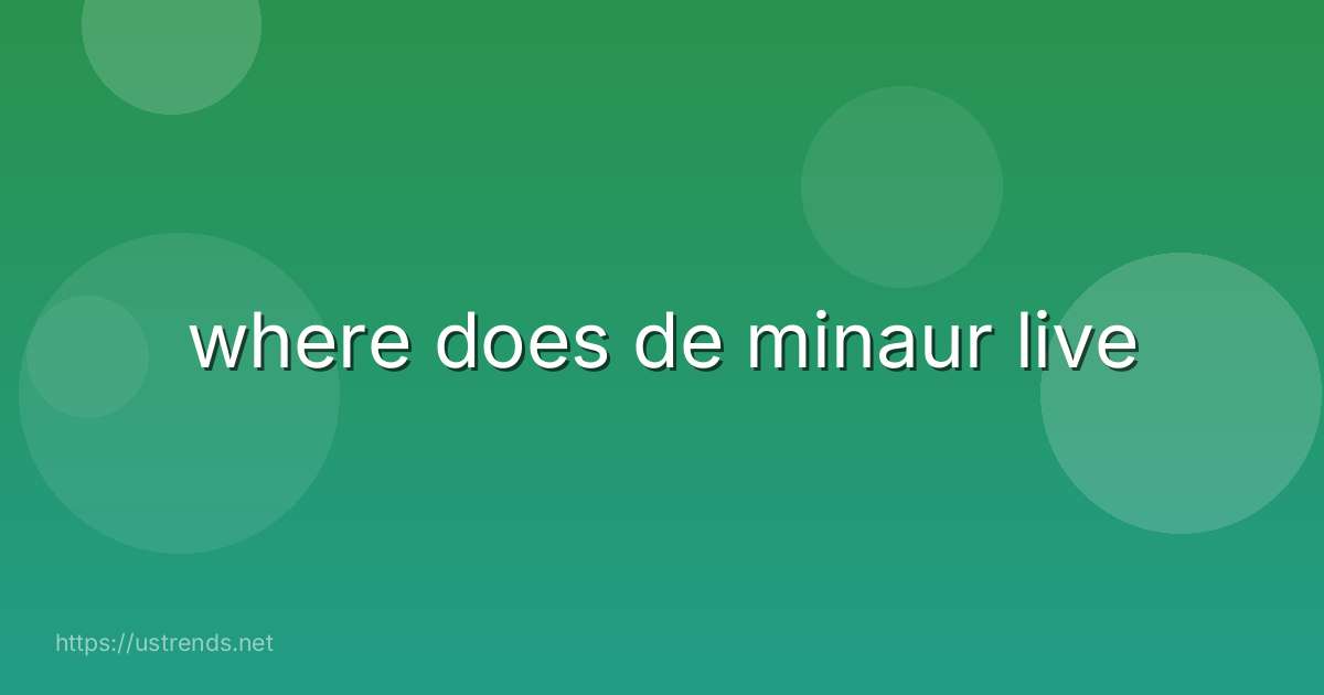 where does de minaur live